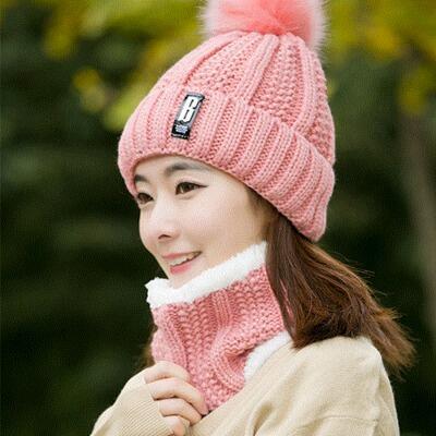 Pink beanie scarf set 