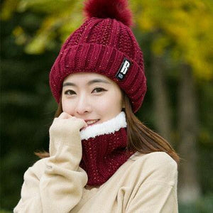 Red wine beanie scarf set 