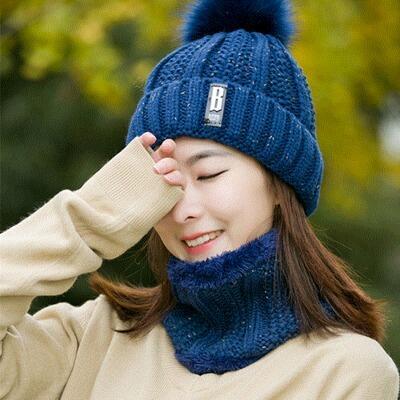 Navy beanie scarf set 